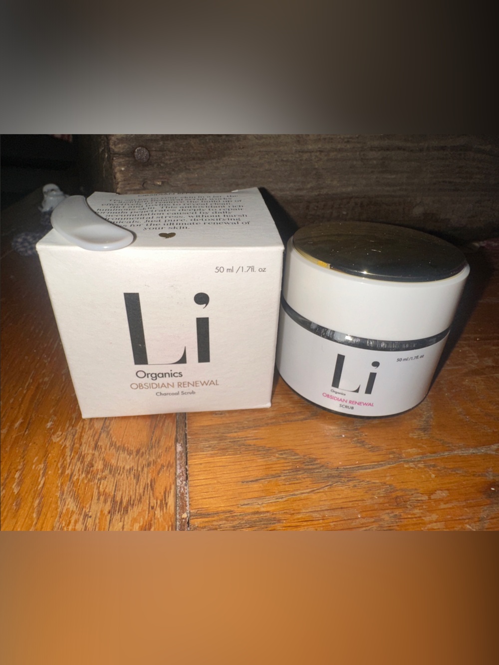 Li Organics Obsidian Renewal Cream - White Jar with Black Accent